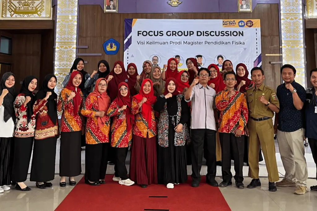 dokumen 1 fgd visi keilmuan di mgmp fisika (1)